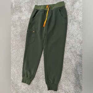 FIGS petite jogger scrub pants- limited edition